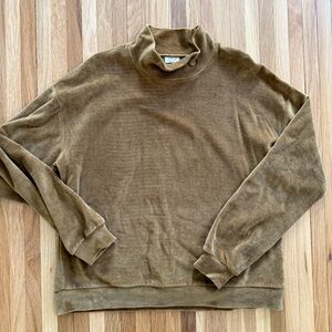 The simple folk velvet top